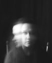 Der er to typer af bipolar sygdom. Type 1 og type 2. Førstnævnte bliver betragtet som den klassiske form, hvor manier og også ofte depressioner optræder, mens man oplever depressioner og mildere former for manier ved type 2.